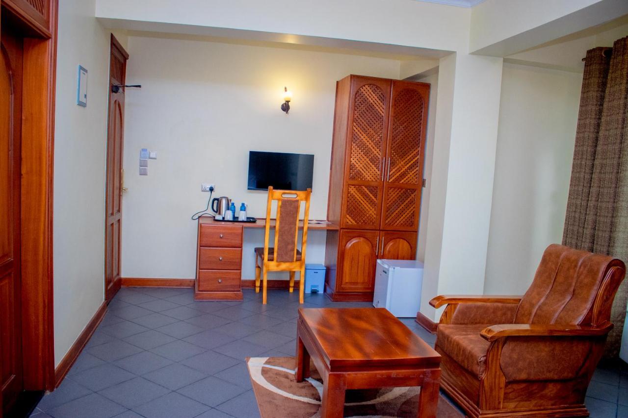 Seven Skies Hotel Arusza Zewnętrze zdjęcie