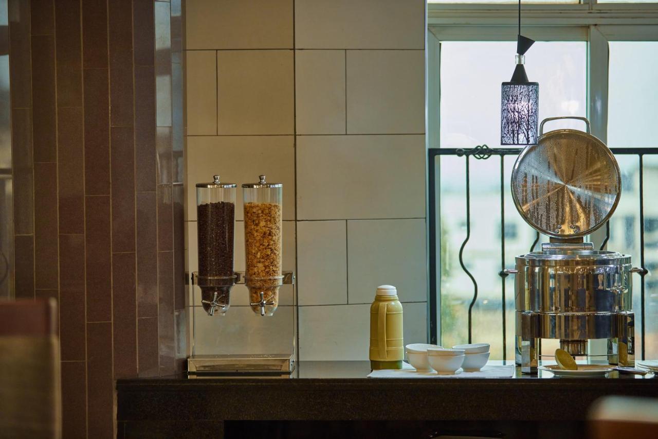 Seven Skies Hotel Arusza Zewnętrze zdjęcie